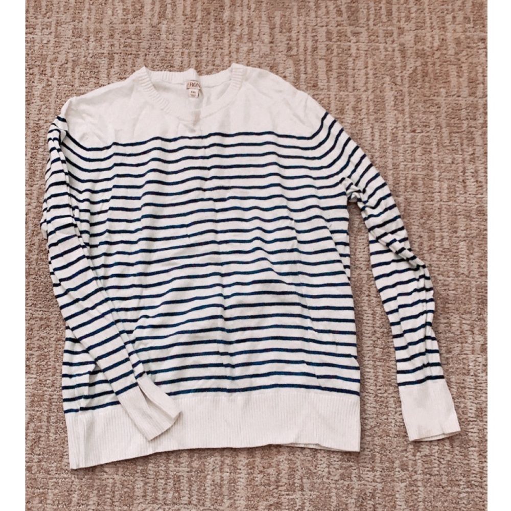Women’s Sweater